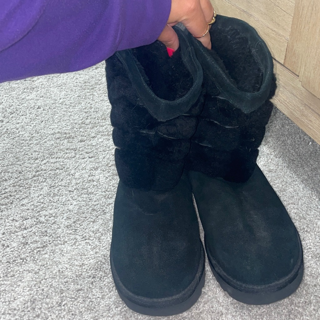 Ugg